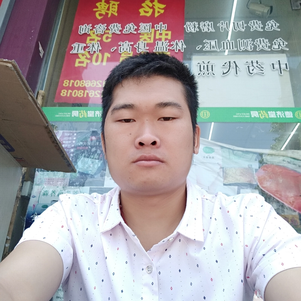 专业交通设施小张的照片