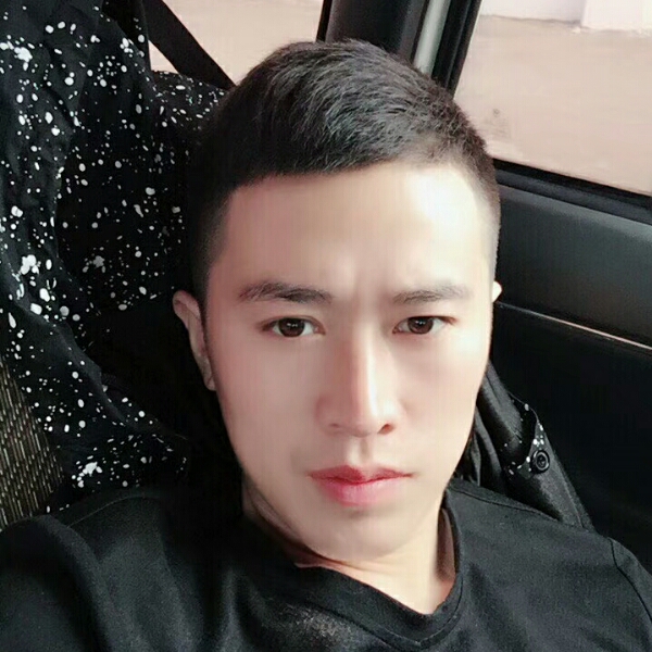 一登大师的照片