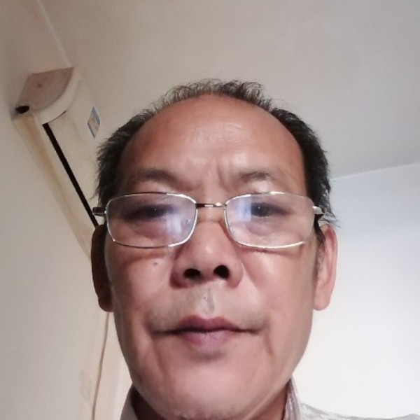 大叔請满意的照片