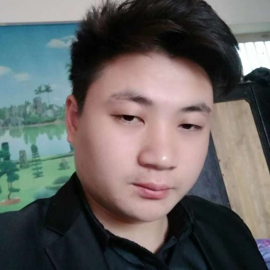 水影邂逅紧张的照片