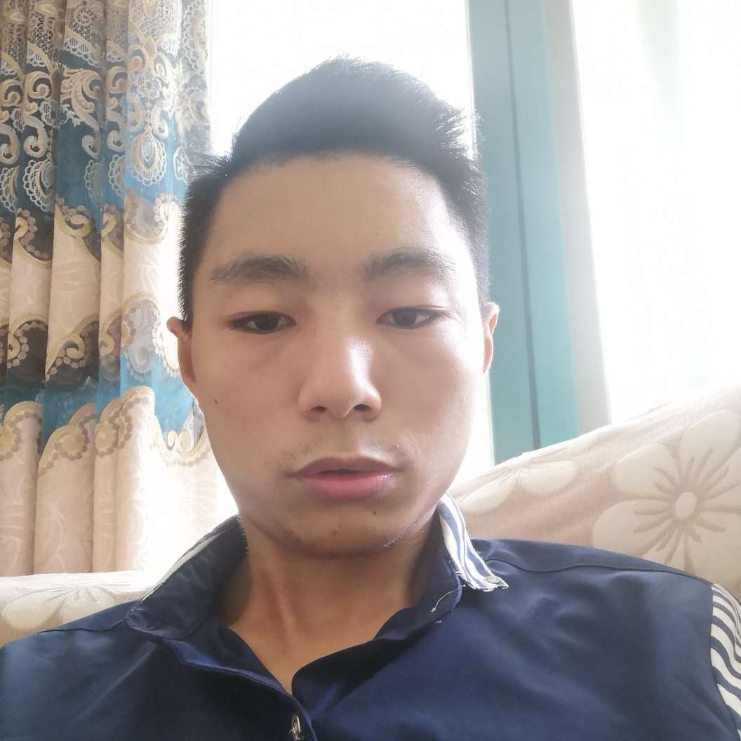 奋斗踢红酒的照片