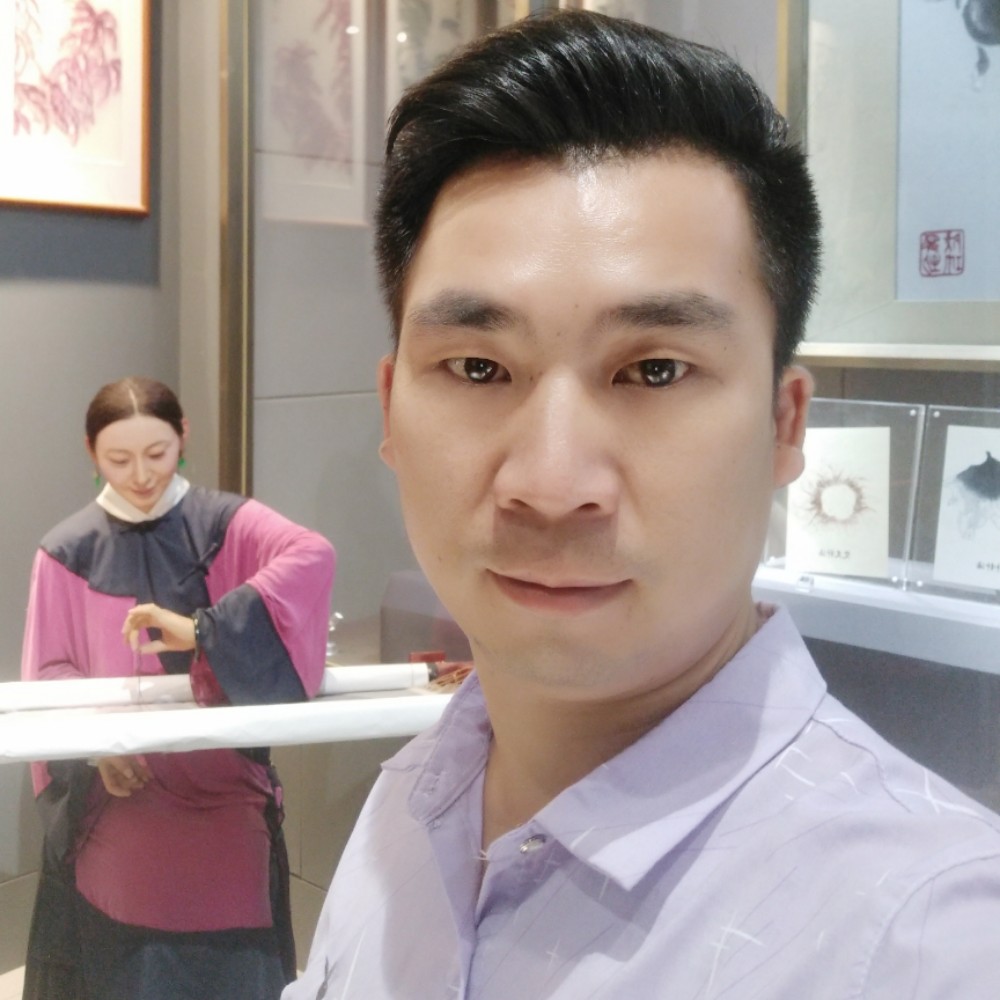 莫、晓柒的照片
