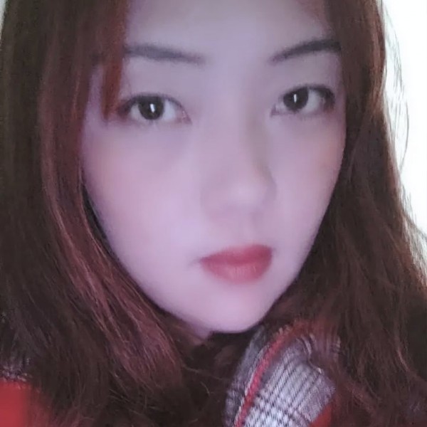 着急回首小松鼠的照片