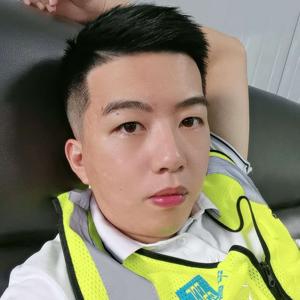 H：的照片