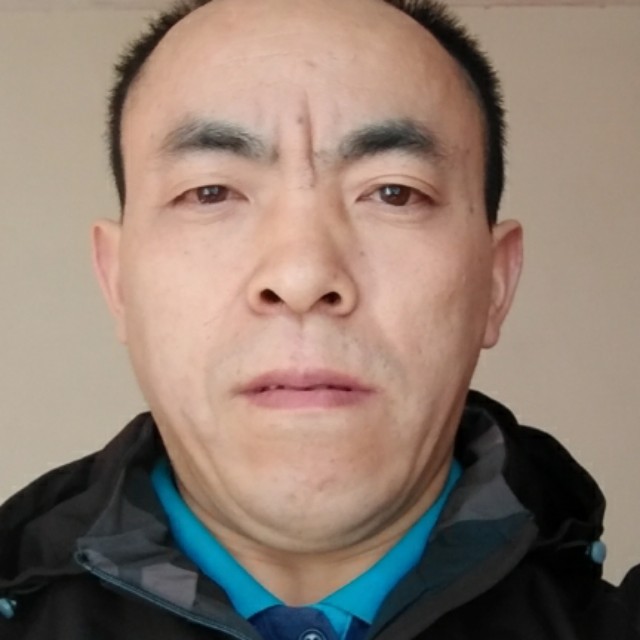 我现在绿梦广场的照片