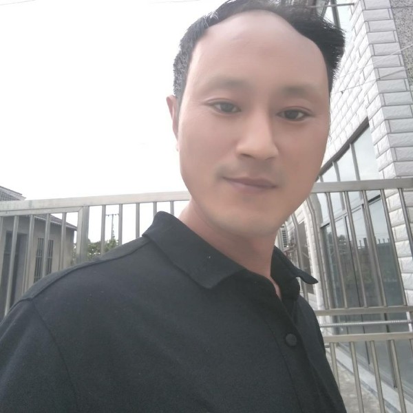 瘦瘦小蝴蝶的照片
