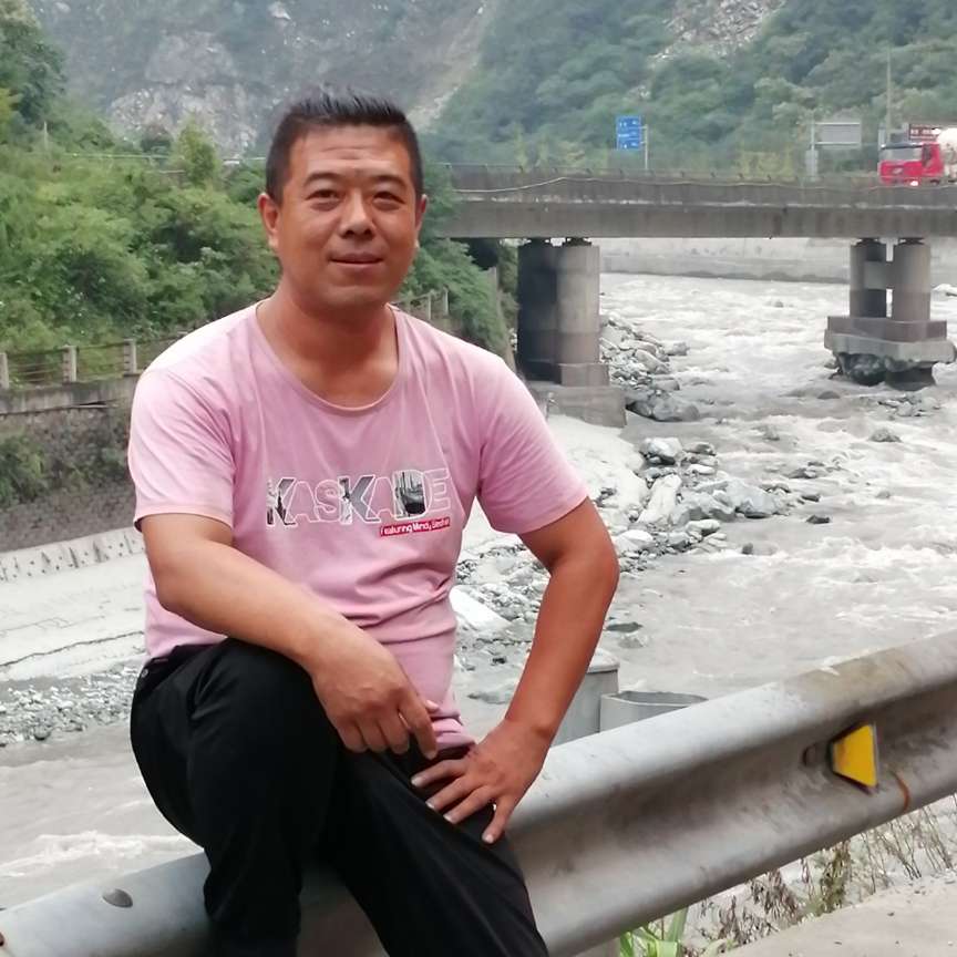 漂亮往事狼狈不堪的照片
