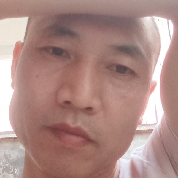 塔吊哥的照片