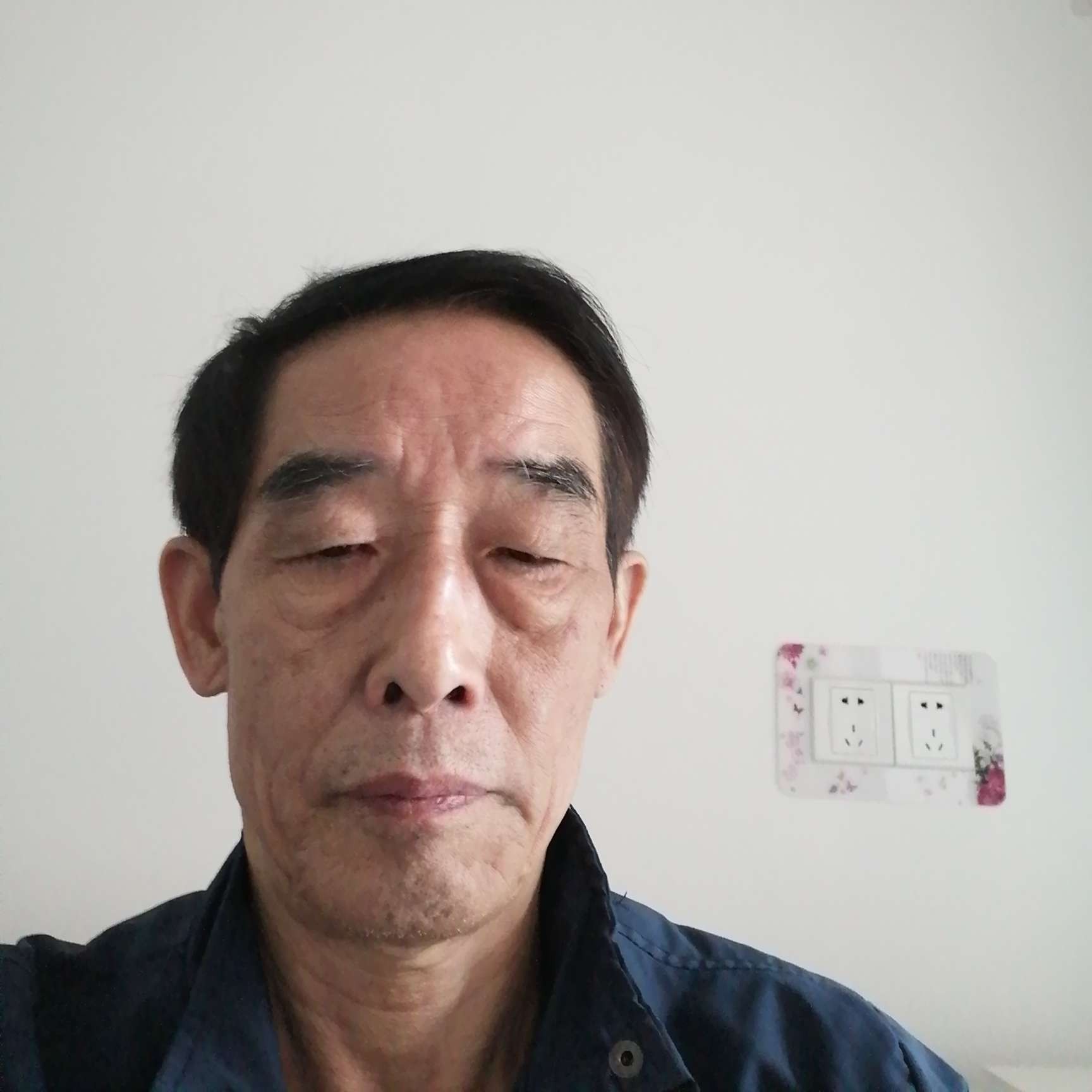 贪玩那春华的照片