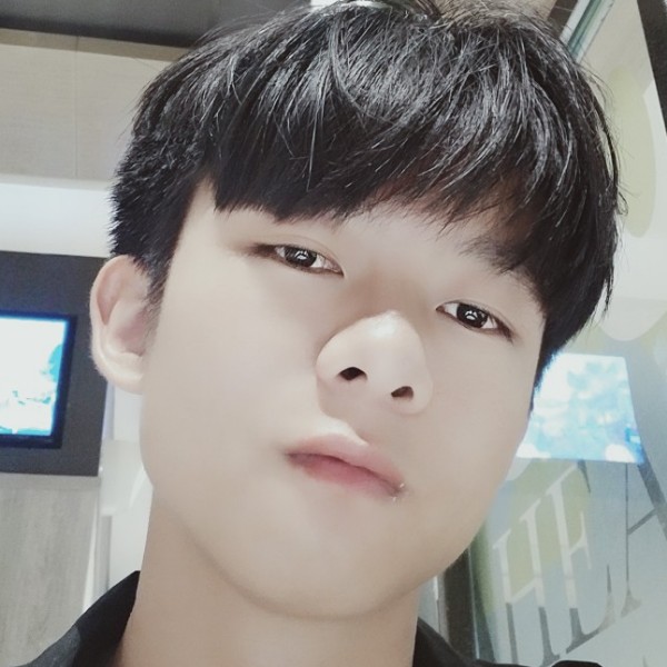 彭之逸的照片