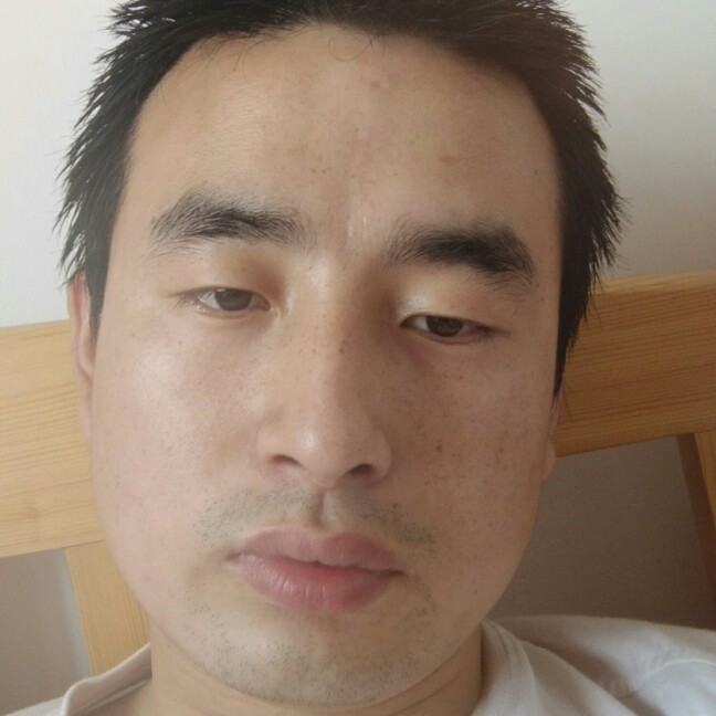 土豪吃醋蛋挞的照片