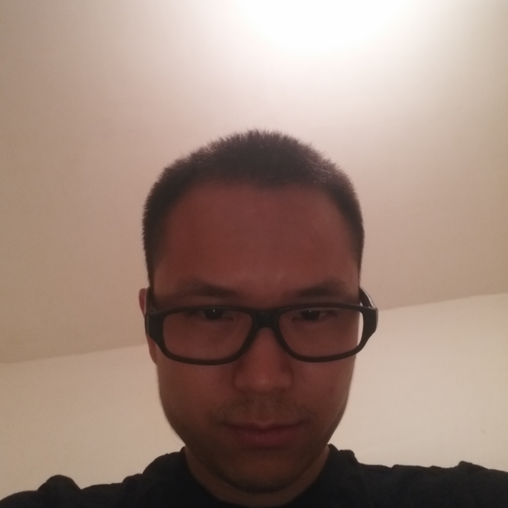 奋斗等待帆布鞋的照片