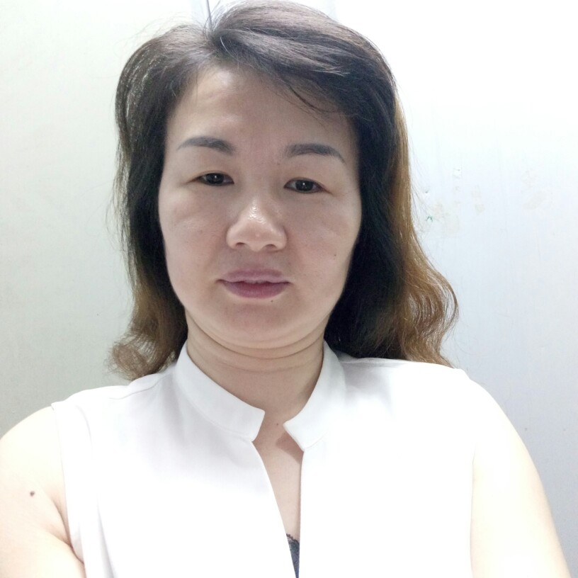 幽默闻玫瑰的照片