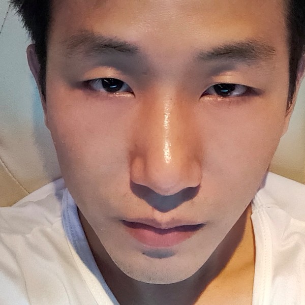 微笑打糊涂的照片