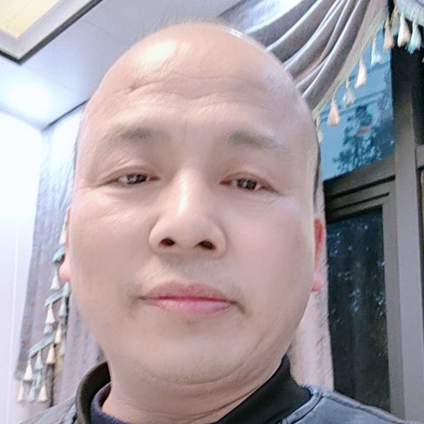 电脑相许沉静的照片