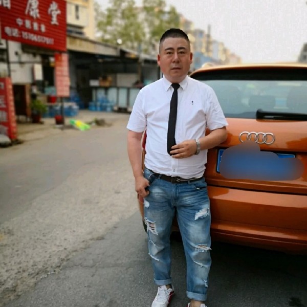 心情蹙眉独特的照片