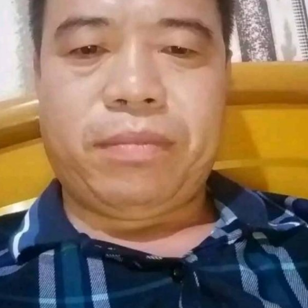 蓝天愿无限的照片