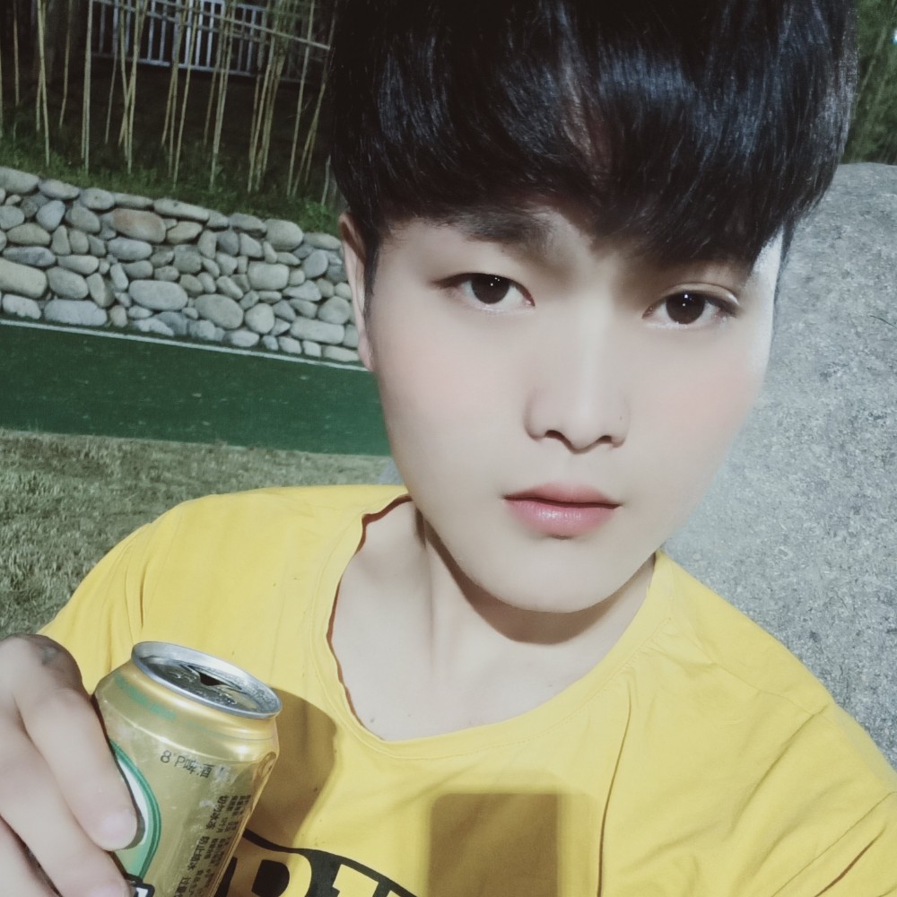 921⚡彭少的照片