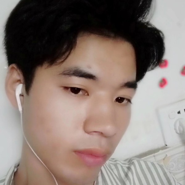 玉路慢沉的照片