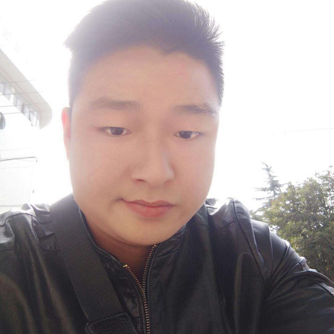 白某人的照片