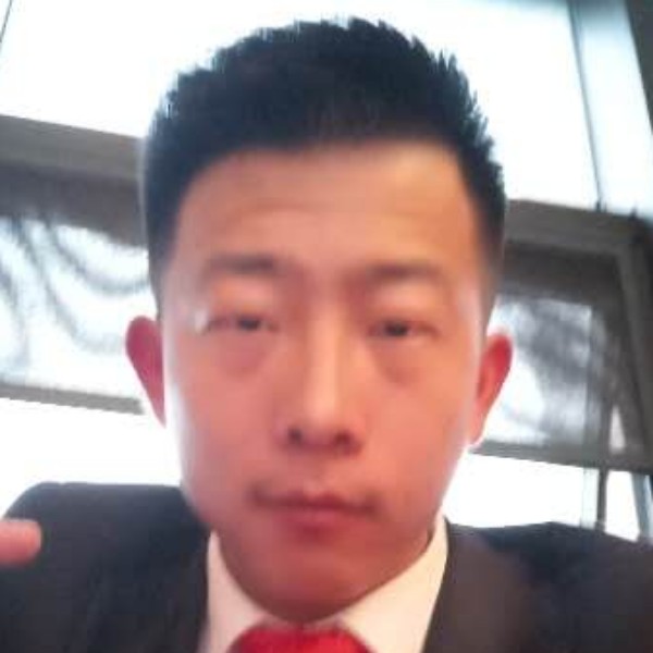 大叔甜蜜的照片