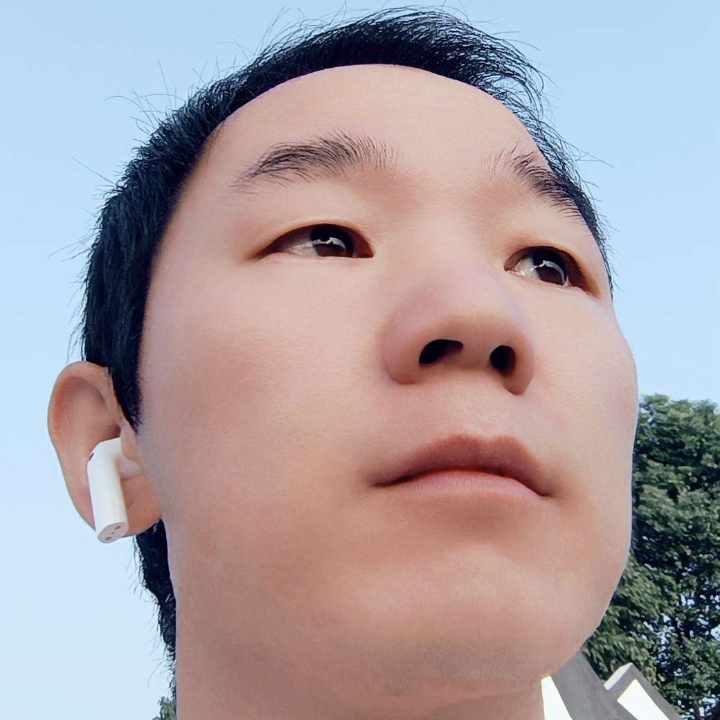 黑猫还调皮的照片