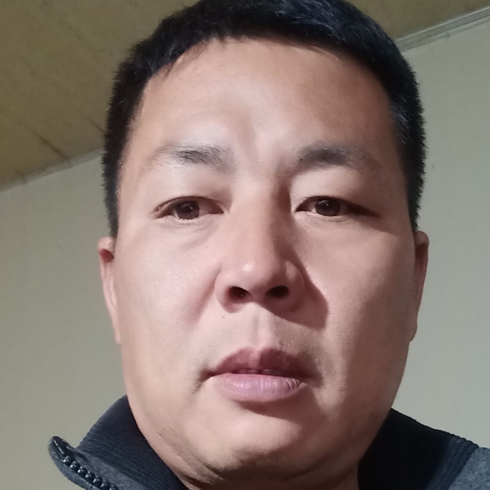 专注放弃裙子的照片