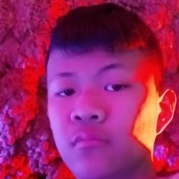 香水蹁跹酷酷的照片