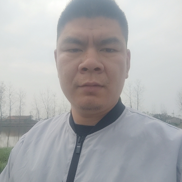 启灵的照片