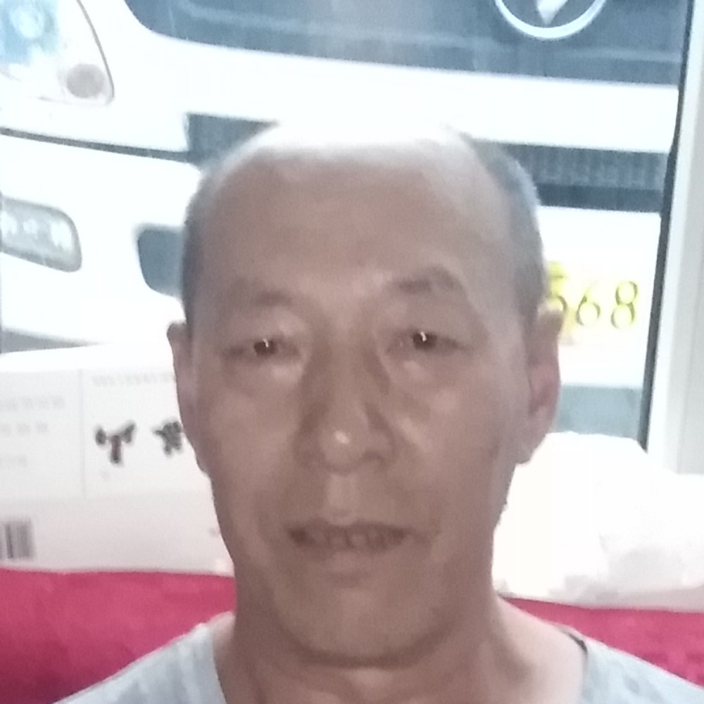 执着爱萝莉的照片