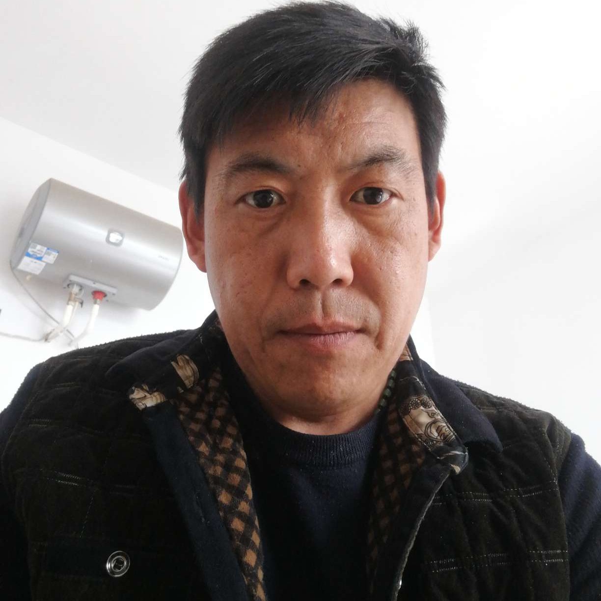 季节挽手务实的照片