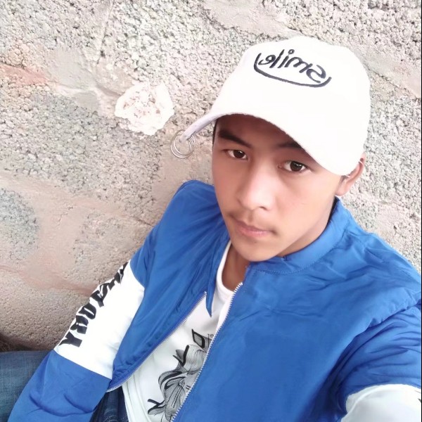 小甜瓜向迷离的照片