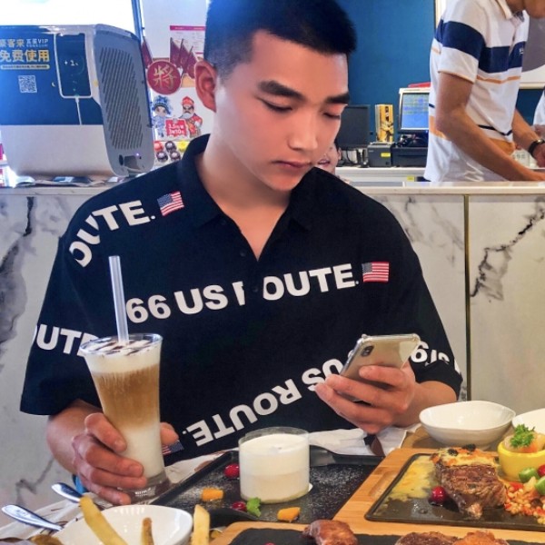 一辈子，一杯子的照片