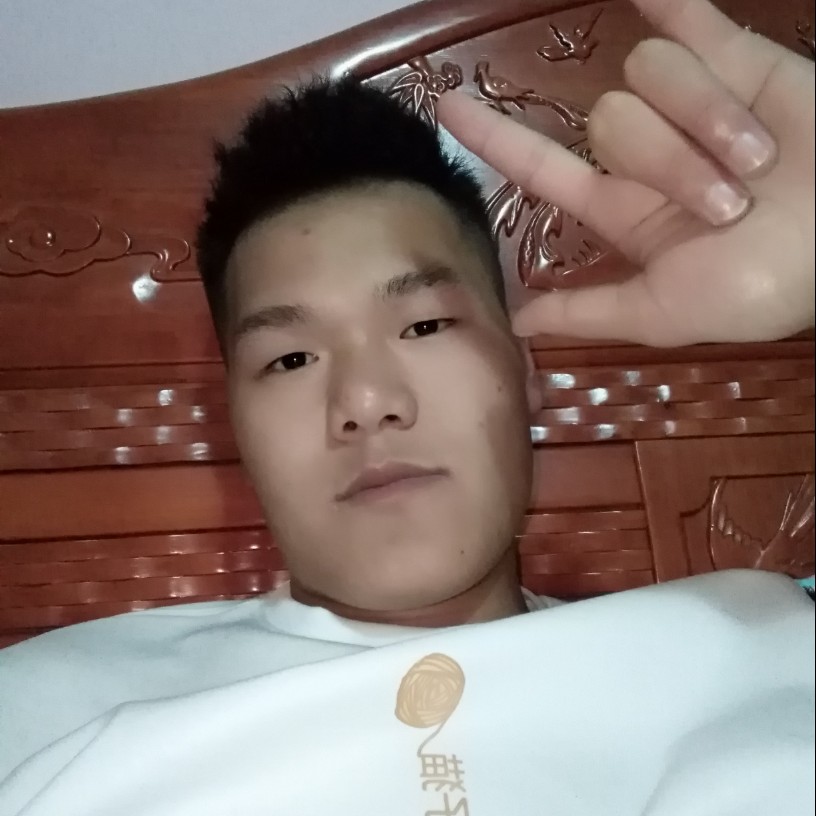 活的潇洒笑的放肆的照片