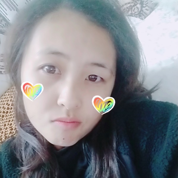 细心爱小蜜蜂的照片