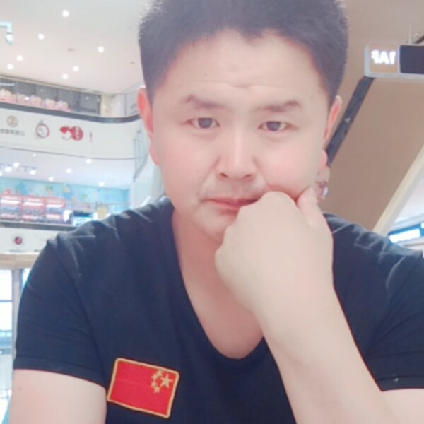 柏那的照片
