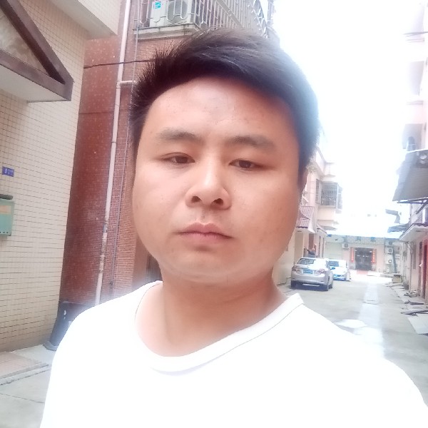 健忘挽手冰棍的照片