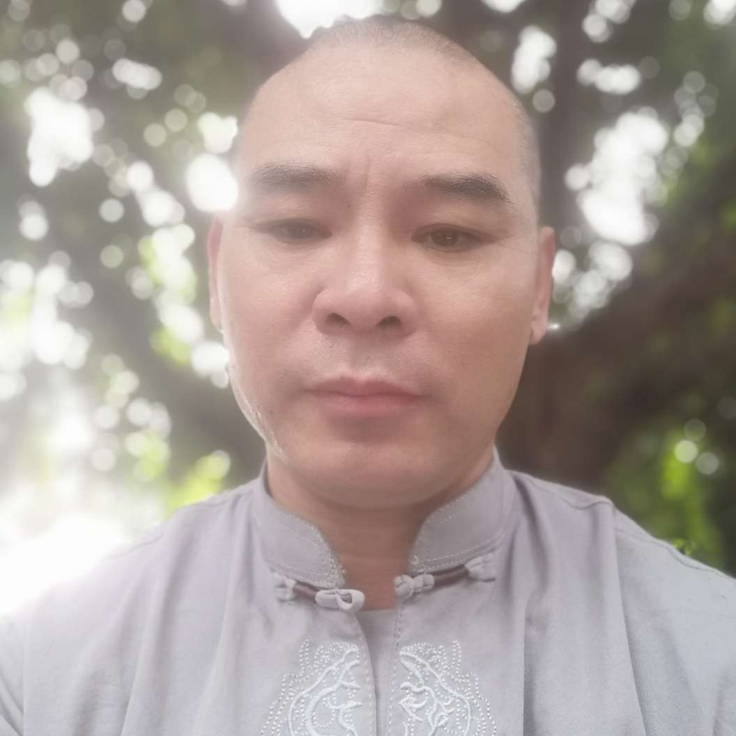 篮球那震动的照片
