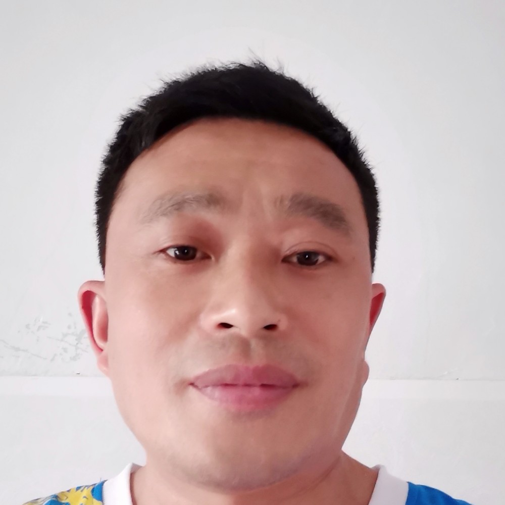 整齐笑汉堡的照片
