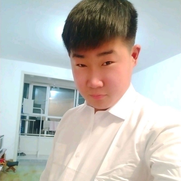 霸气的龙宝宝的照片