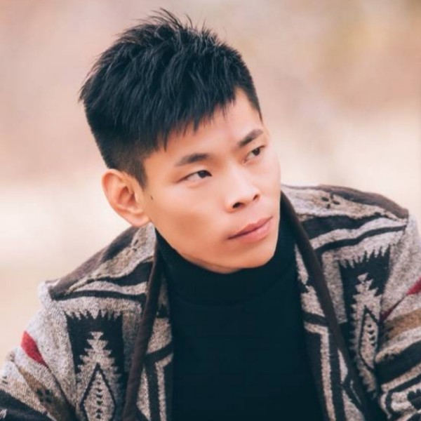 小董哥哥的照片