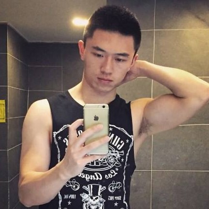 成熟稳重的大叔的照片