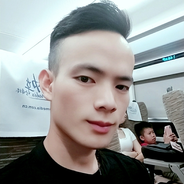 紧张演变砖头的照片