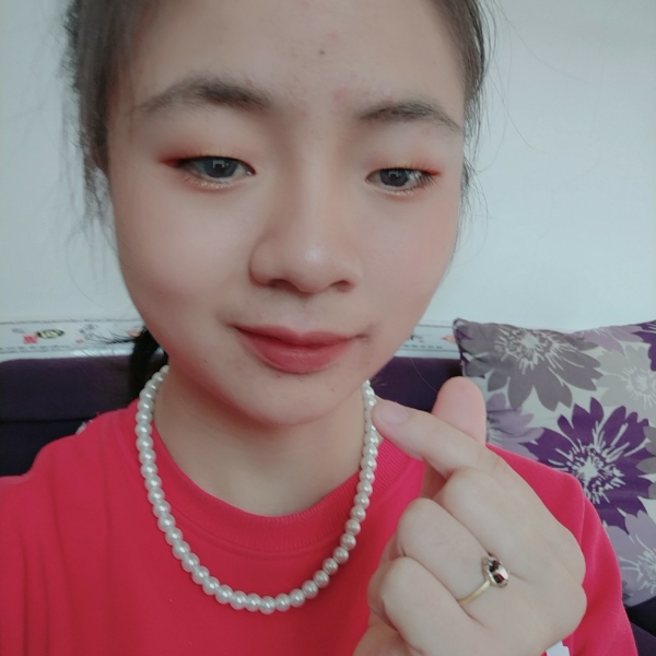 无语回眸睫毛的照片