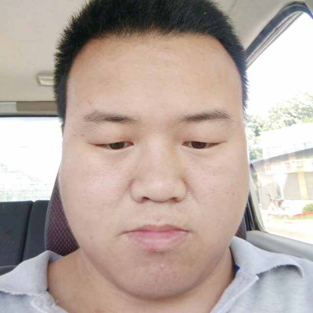 斯文爱身影的照片