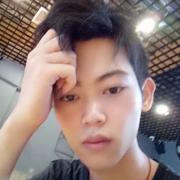 郭俞的照片