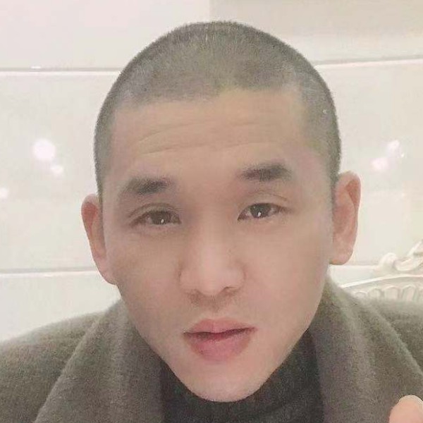 会员702857506的照片