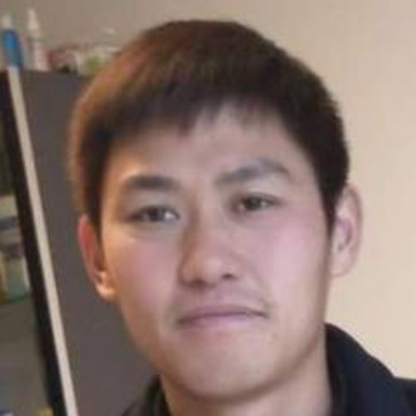 确实小哥哥的照片