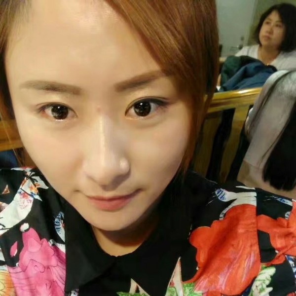 闪闪发带的照片