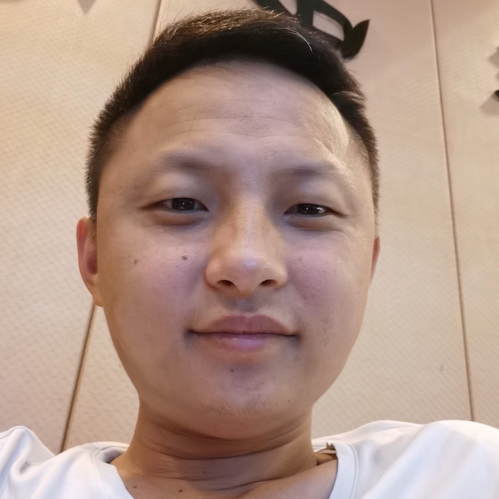 伊拉克恋人的照片